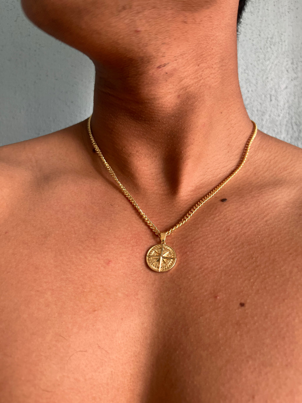 Collar North Star Oro